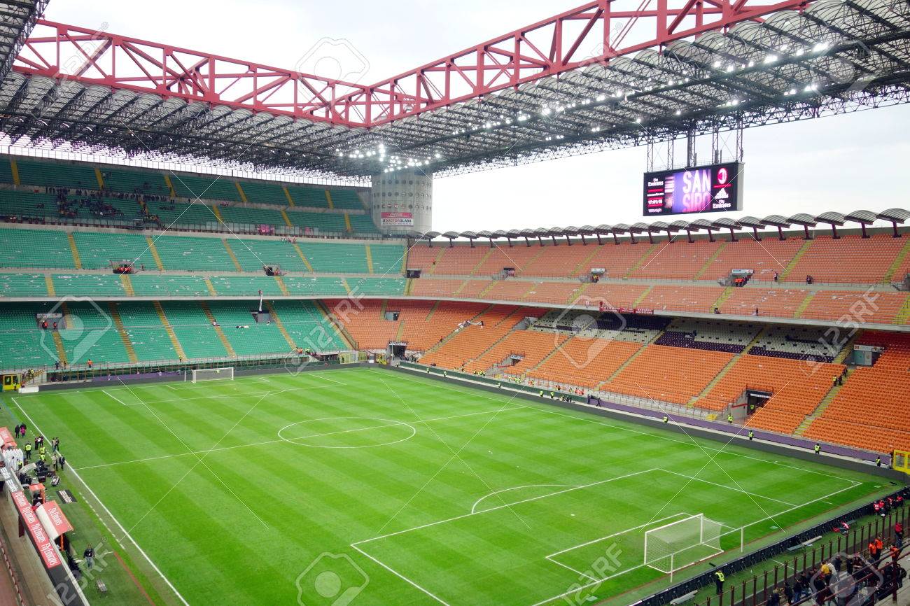 estadio milan vacio